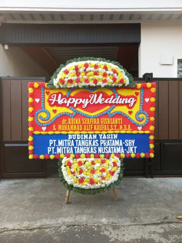 Papan Bunga Pernikahan pengambangan