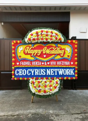 Papan Bunga Pernikahan pengambangan
